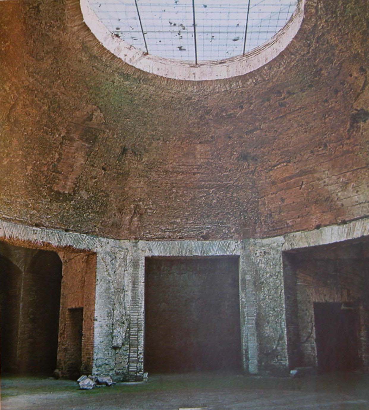  DomusAurea01